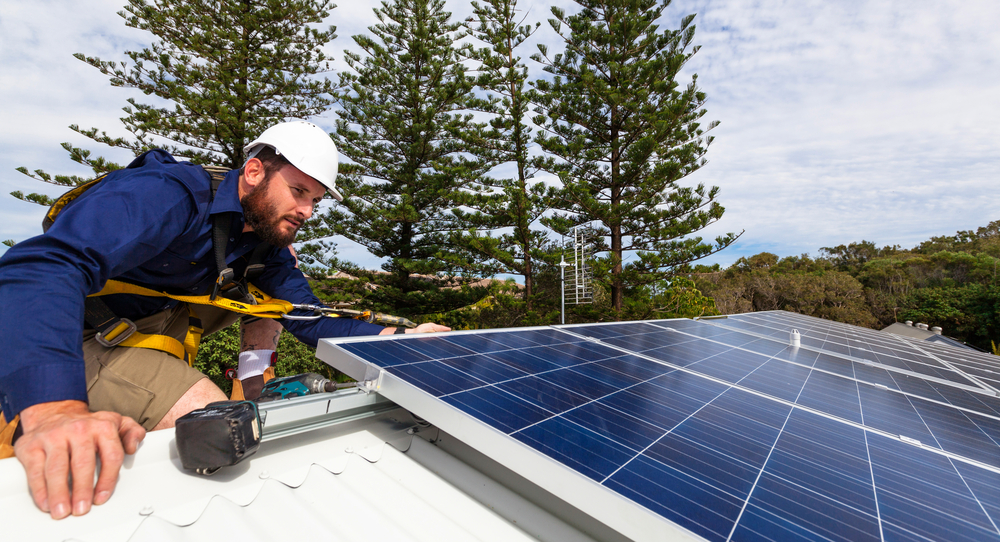 How_Much_Can_Solar_Panels_Save_on_Electricity_Bills_638460247796451839